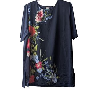 CHICO'S WOMEN'S NAVY BLUE FLORAL TUNIC BLOUSE SIZE 3 (XL)